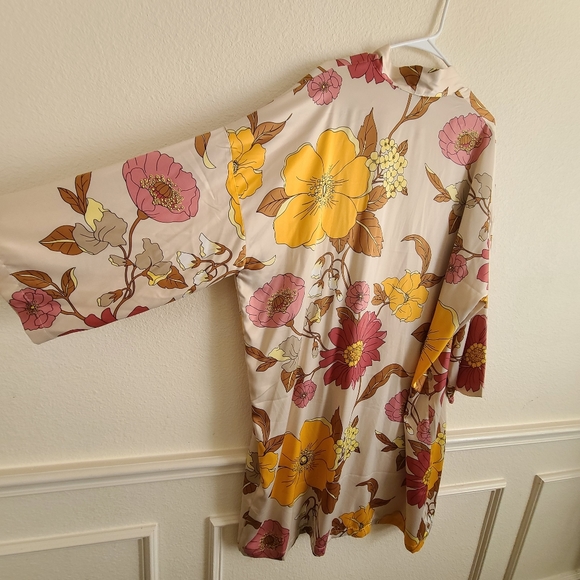 Silky Womens Cardigan - Picture 4 of 5